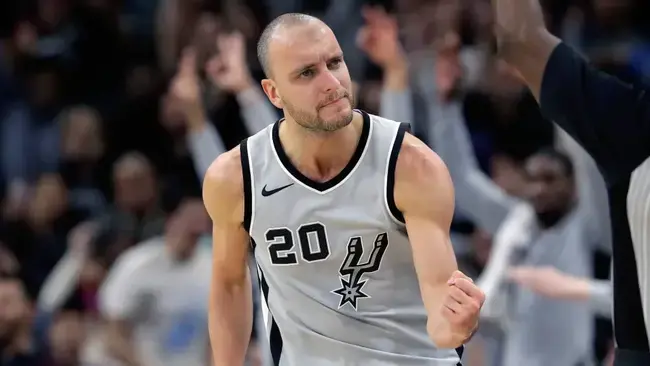 Imagen de Machinóbili generada con Face Fusion